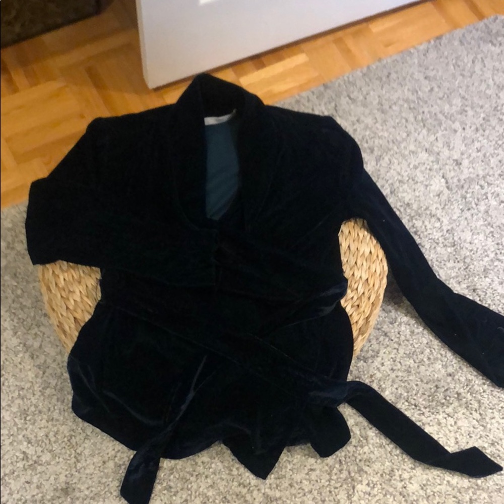 Velour warp blazer top